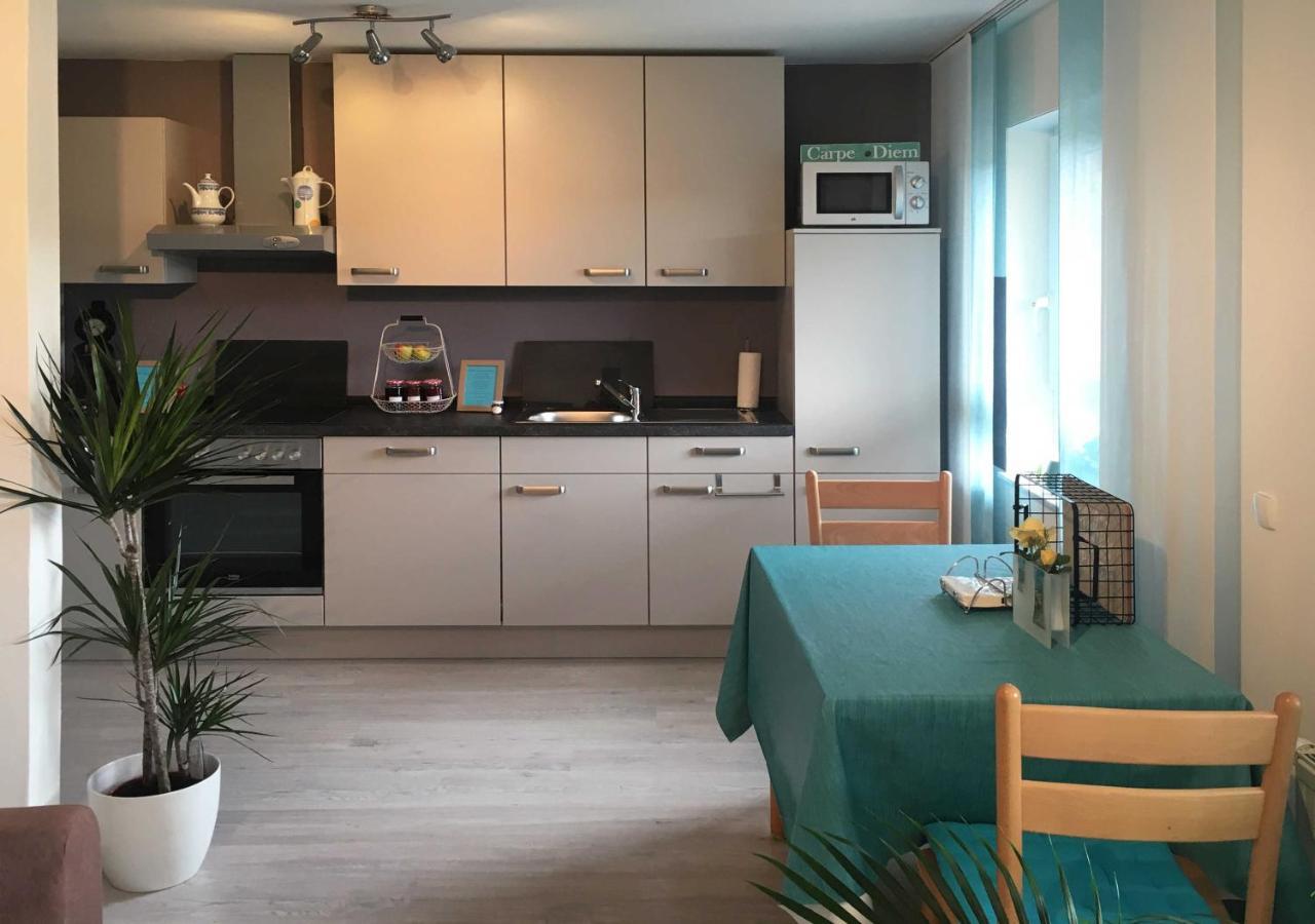 Ferienwohnung Im Paradies Momlingen 外观 照片