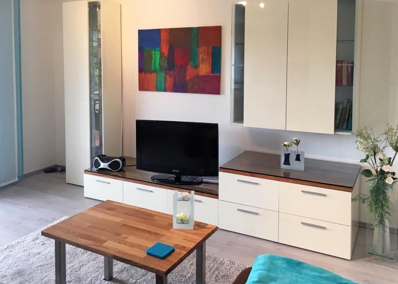 Ferienwohnung Im Paradies Momlingen 外观 照片