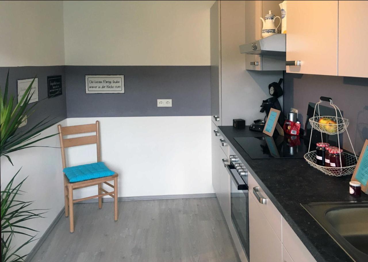 Ferienwohnung Im Paradies Momlingen 外观 照片