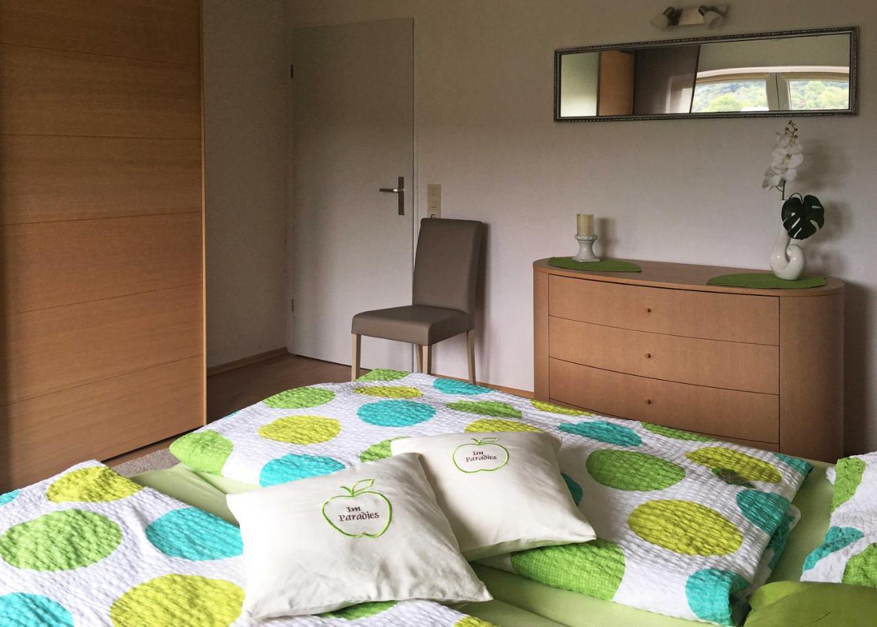 Ferienwohnung Im Paradies Momlingen 外观 照片